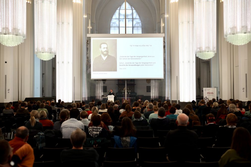 zur Vergrößerungsansicht des Bildes: 